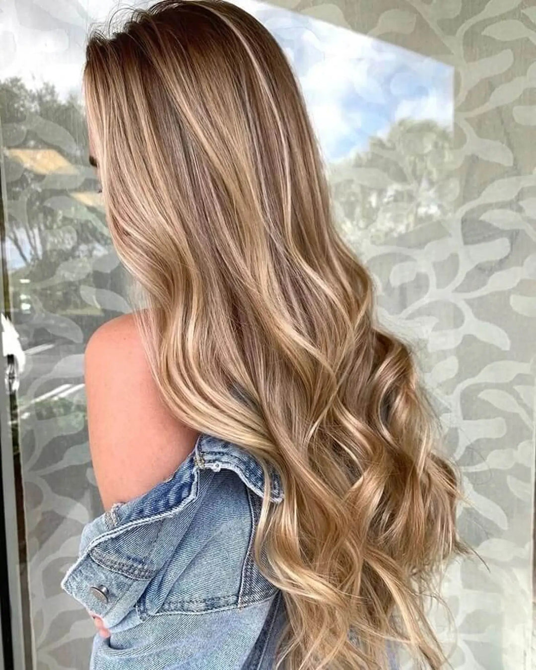 Extensiones Onduladas - Castano claro highlights platino#color_castano-claro-highlights-platino