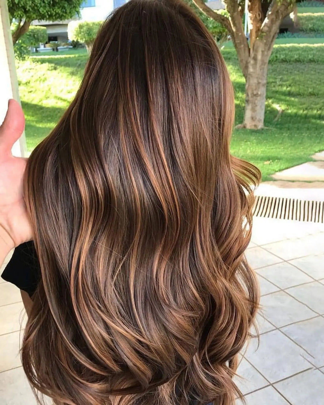Extensiones Onduladas - Castano highlights castano dorado#color_castano-highlights-castano-dorado