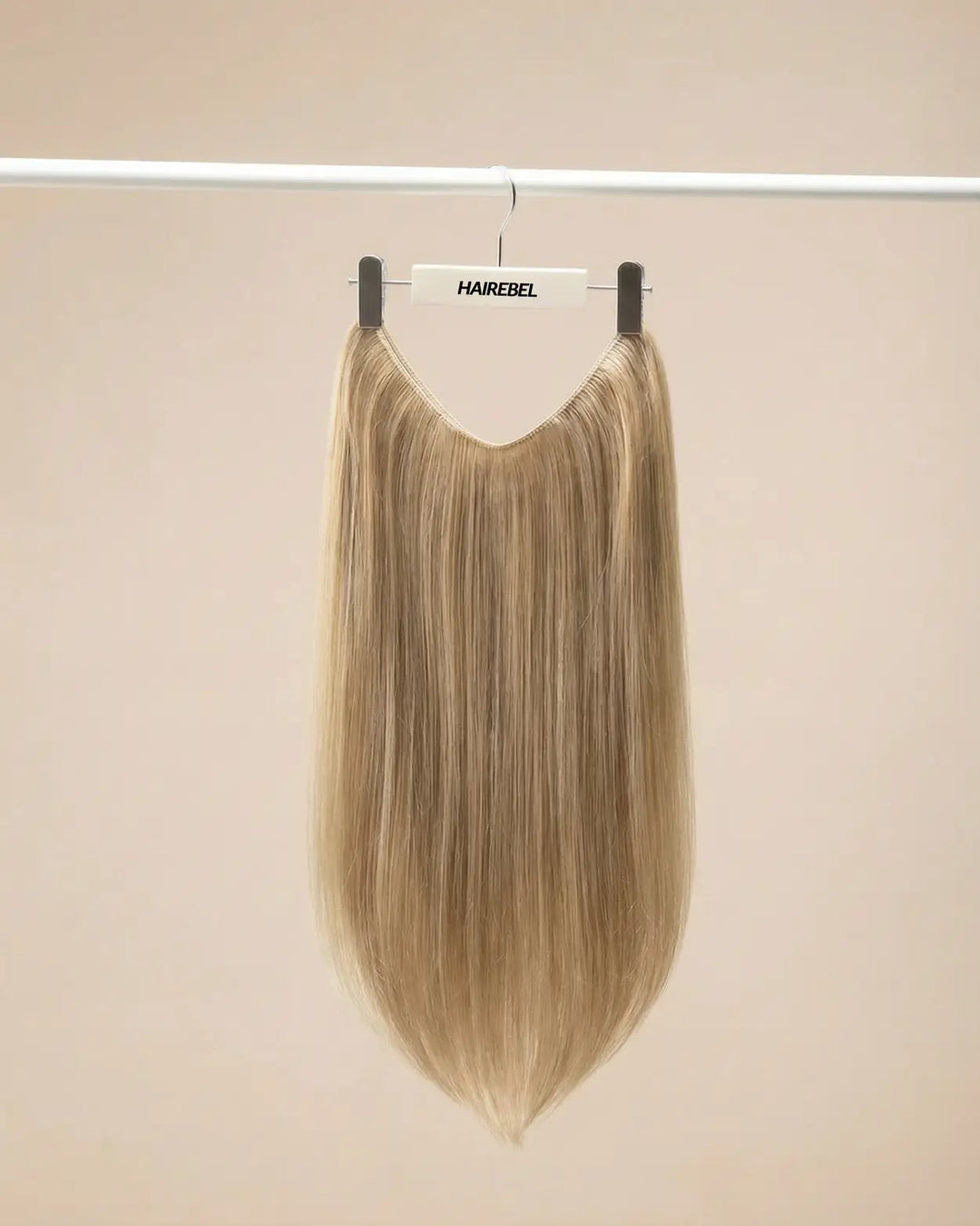 Extensiones Lisas - Rubio ceniza con highlights platino#color_rubio-ceniza-con-highlights-platino