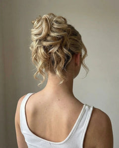 Moños - Moño Castaño claro con highlights platino#color_mo-o-casta-o-claro-con-highlights-platino