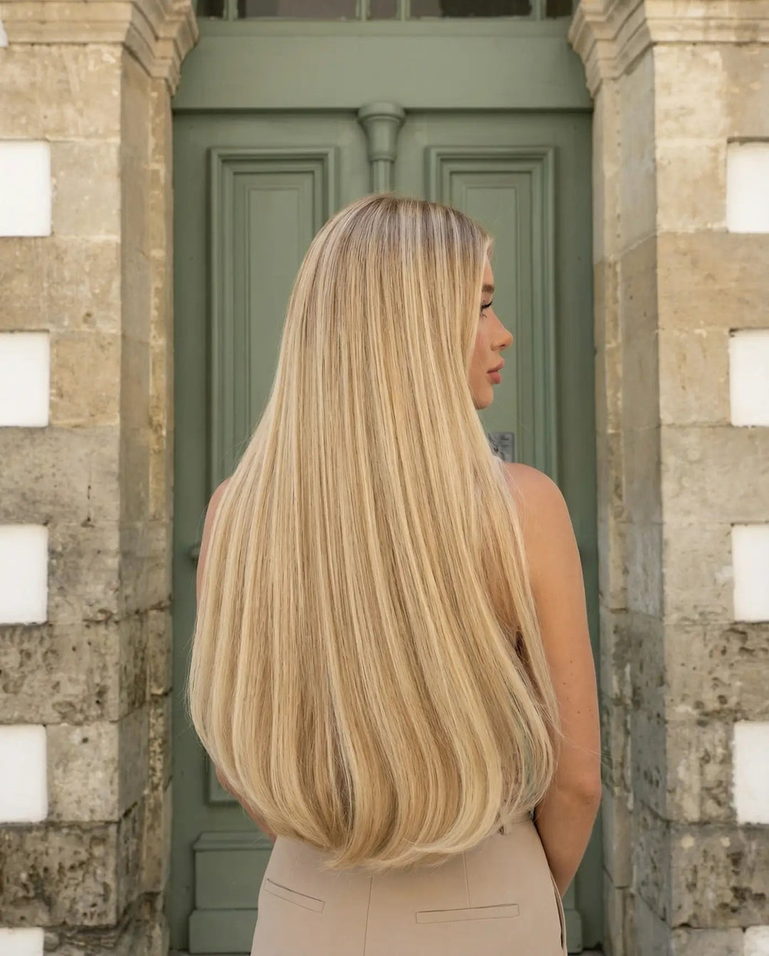 Extensiones Lisas - Rubio Claro con Highlights#color_rubio-claro-con-highlights